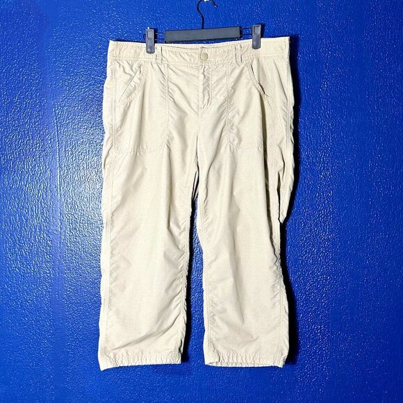 The North Face Women's 14 Capri Pants Brown UPF50 Moisture Wicking - Picture 1 of 13